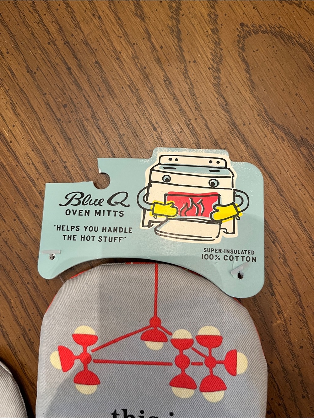 Blue Q "This is F***ing Delicious"‎ Retro Diner Oven Mitt, new - Picture 2 of 8